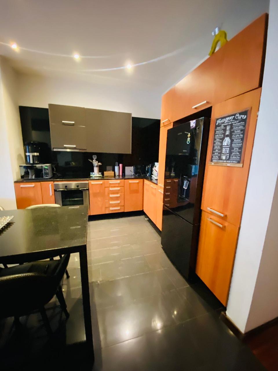 Cra. 9a #96-21, Bogotá - imagen 6