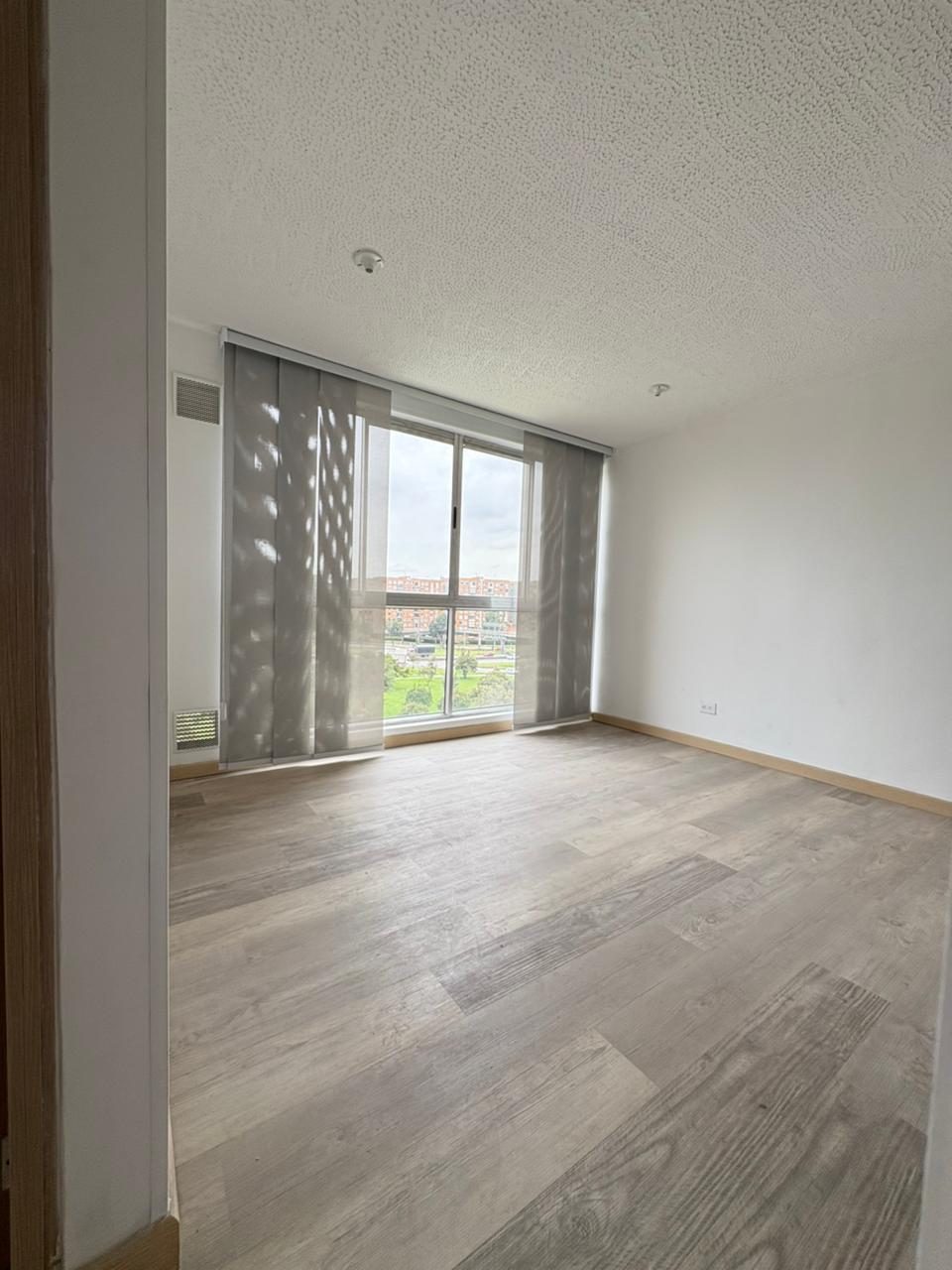 Av Ciudad de Cali #17-96, Bogotá, Colombia - imagen 6