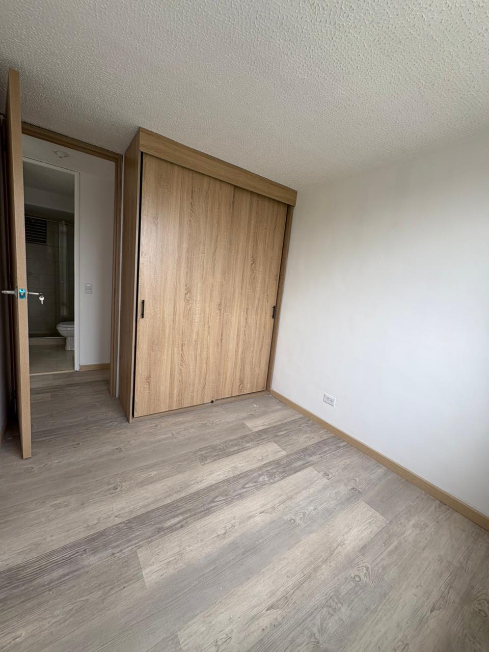 Av Ciudad de Cali #17-96, Bogotá, Colombia - imagen 8