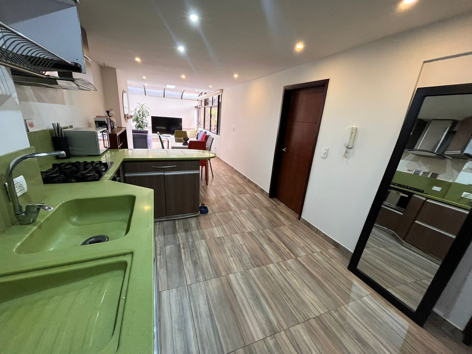 Avenida Calle 100 #49-83, Bogota, Colombia - imagen 13