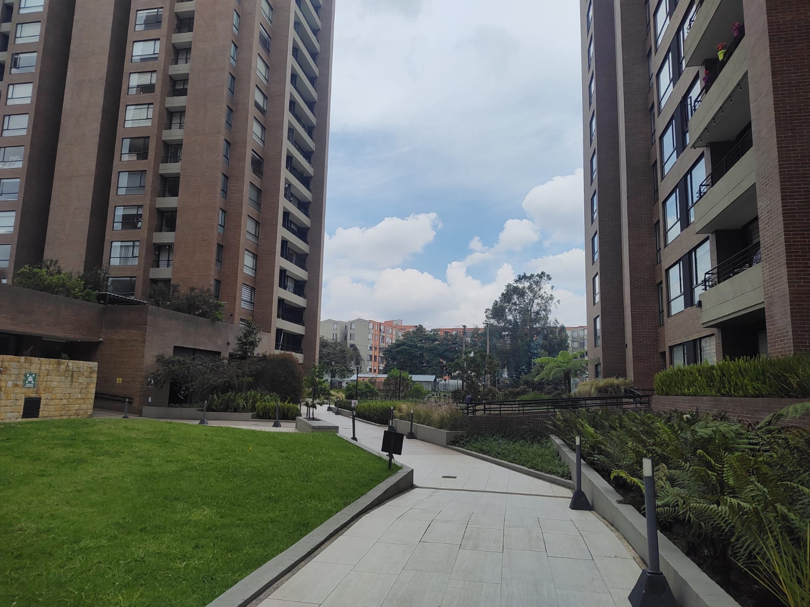 Cl. 152b # 56-62, Bogotá, Colombia - imagen 49