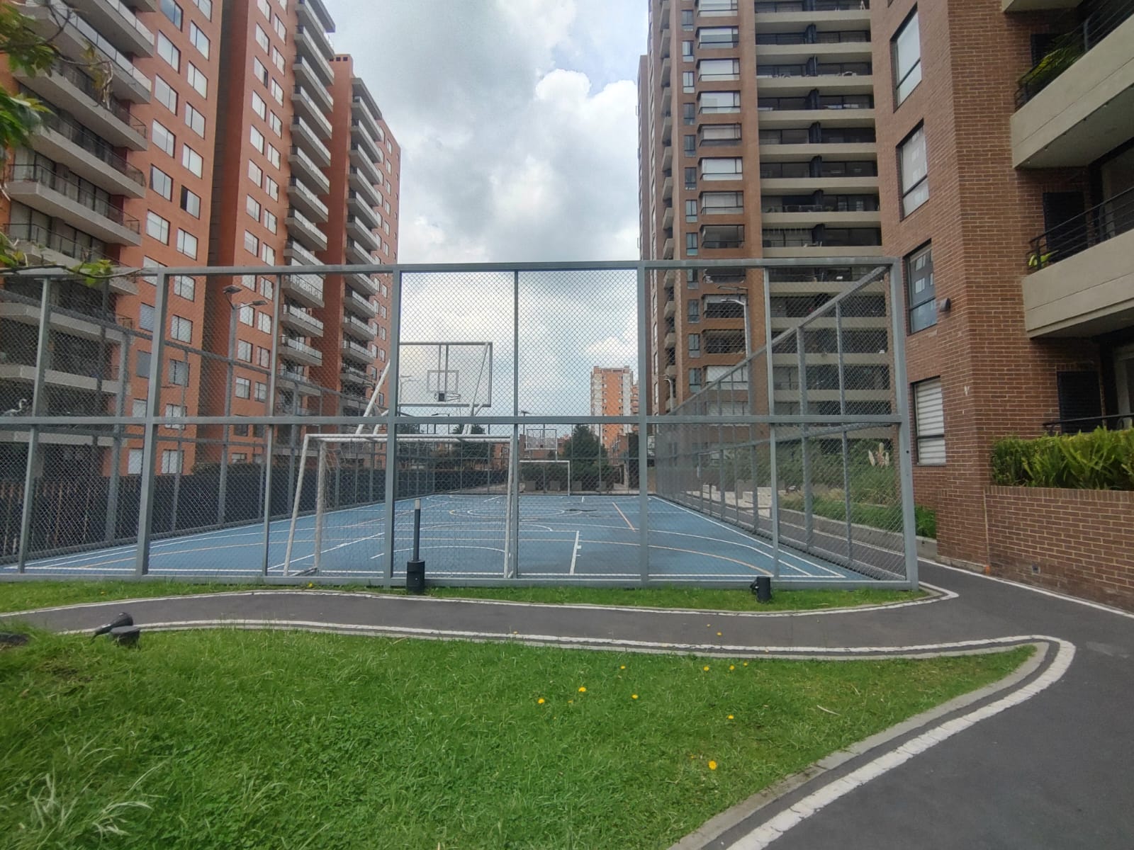 Cl. 152b # 56-62, Bogotá, Colombia - imagen 53
