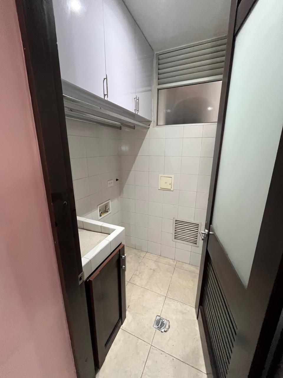 Calle 127 #17A-80 - imagen 6