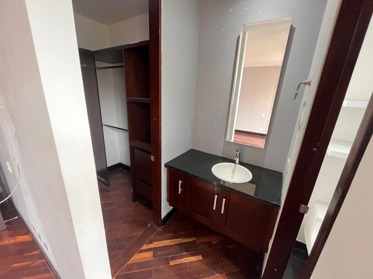 Calle 127 #17A-80 - imagen 10