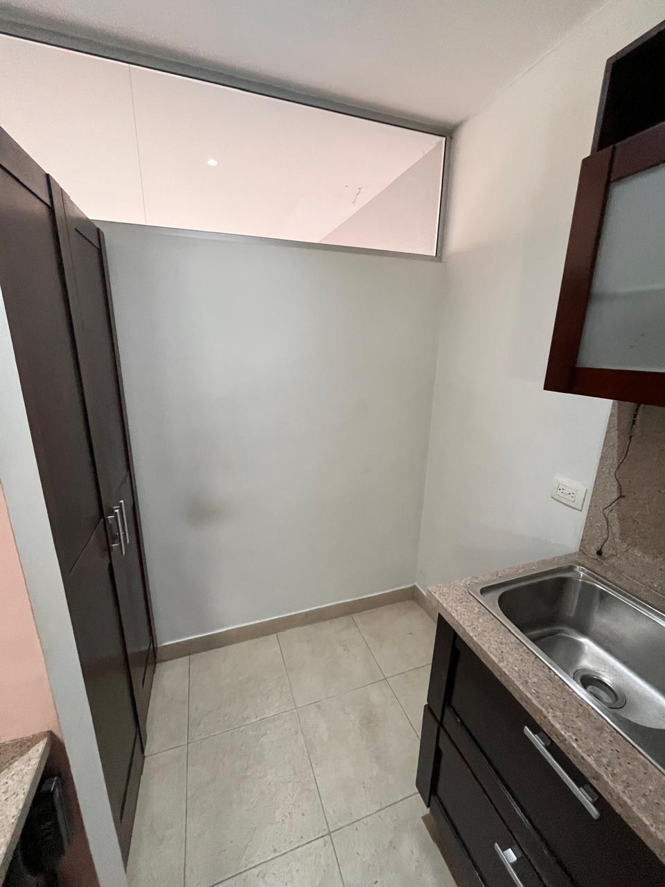 Calle 127 #17A-80 - imagen 8