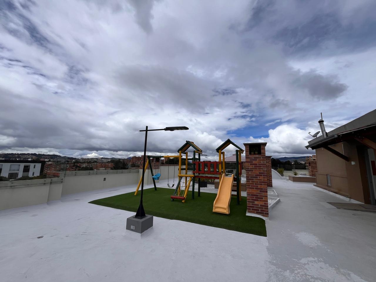 Calle 127 #17A-80 - imagen 20